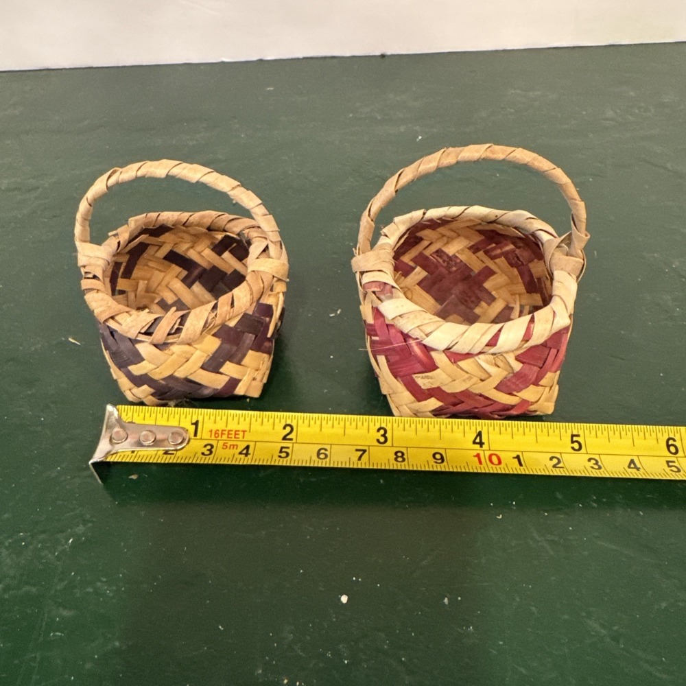 Lot of 2 Choctaw Minature Baskets‎